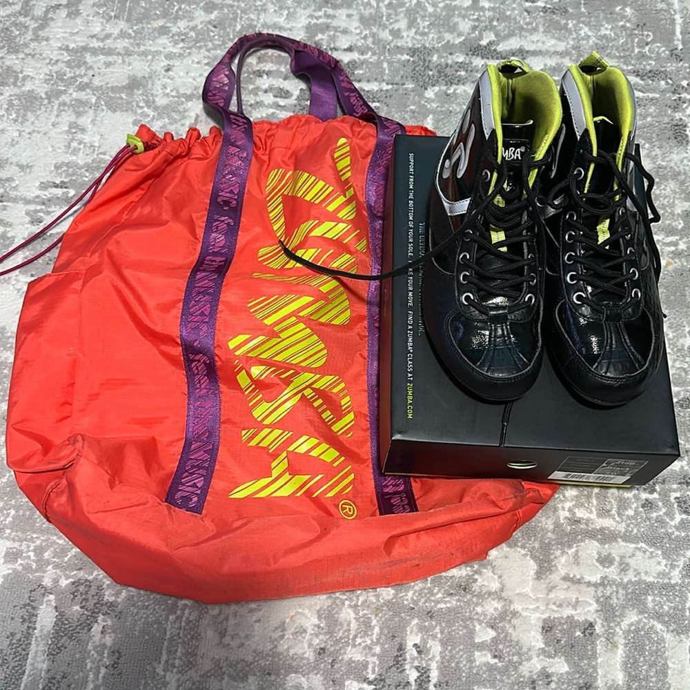 Z Top Zumba fitness shoes and bag.